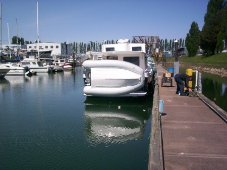 34 American Tug – SW# 6075 34 American Tug
