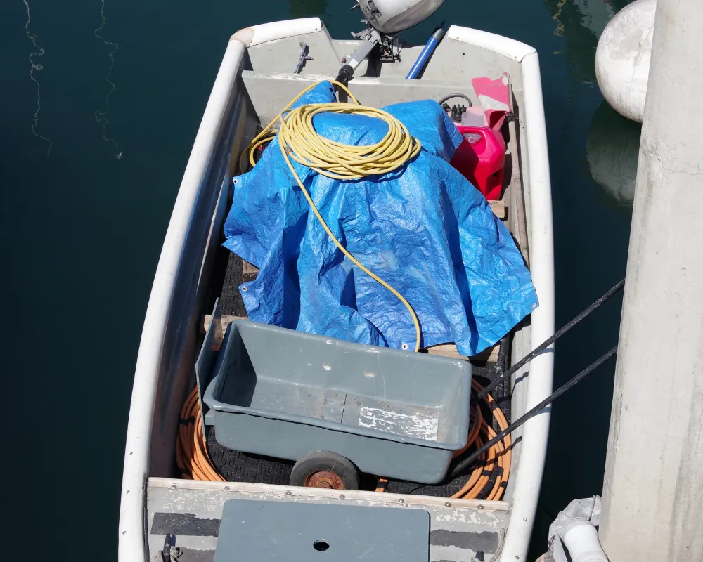 304 or 316 stainless steel marine grade