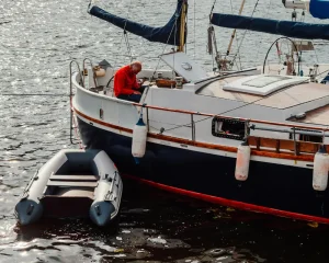 Boat Davit System Buying Guide for Size and Selection